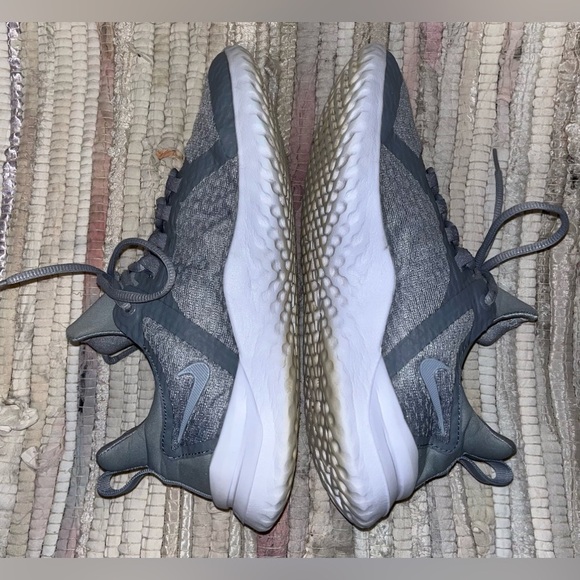 Nike Renew Rival Grey‎ Running Shoes Women’s Size 8 - Picture 5 of 10